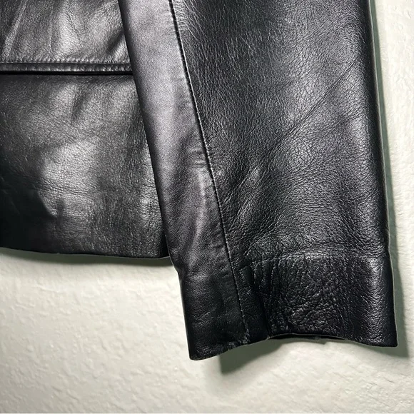 Vintage Black Genuine Leather Jacket - Picture 8 of 10